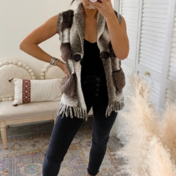 Cynthia Rowley sweater vest SZ.S NWT - Picture 2 of 7